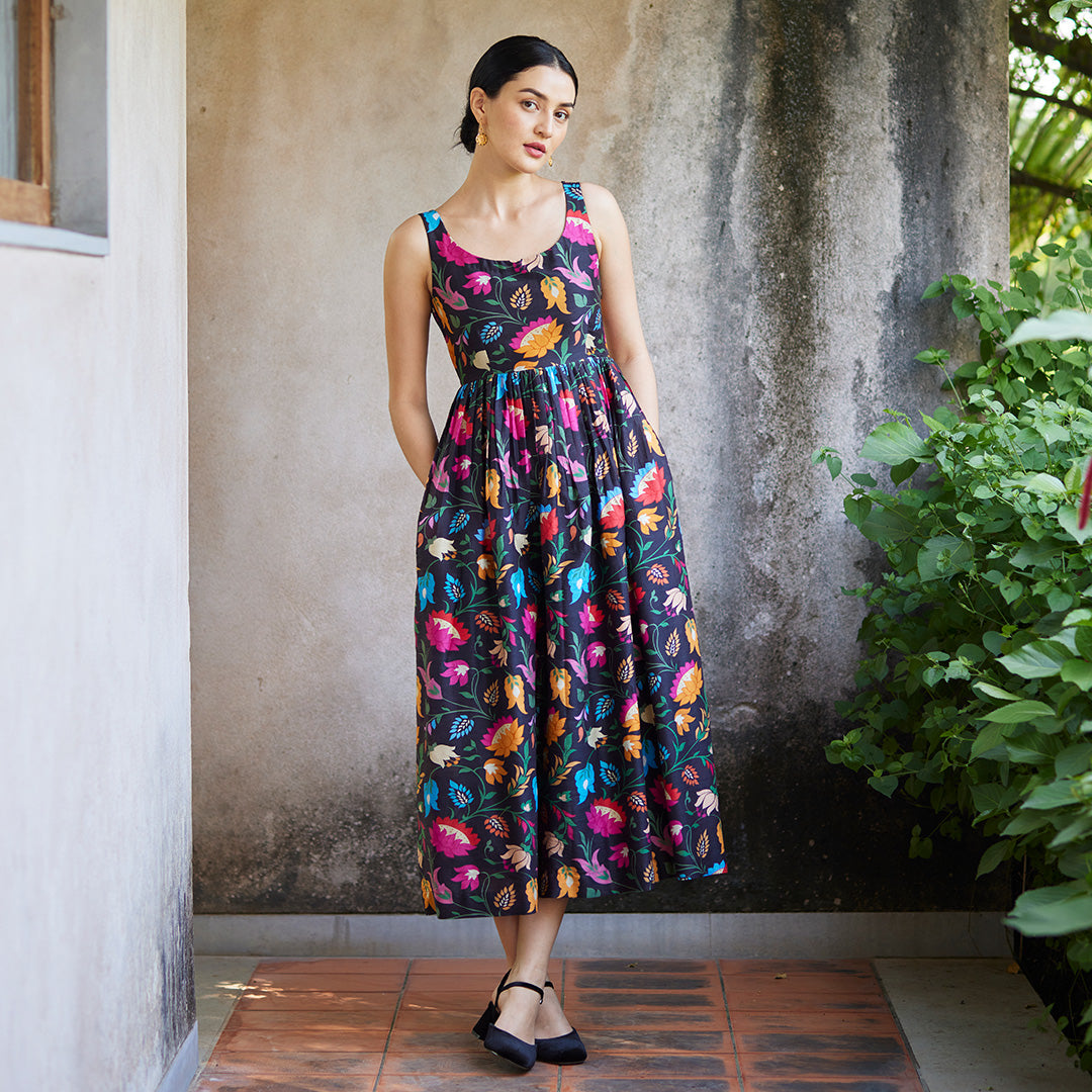 Benito Floral Midi Dress